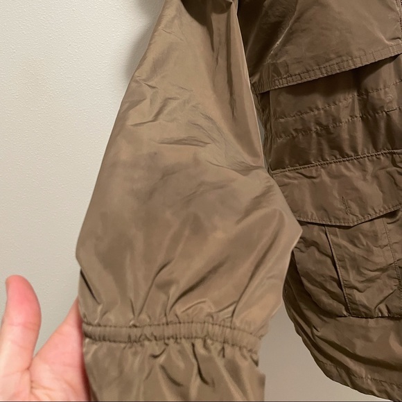 Mountain Hardwear Womens XS Brown Rain Jacket Wind Rain Coat Zip Front Hood - Picture 4 of 13